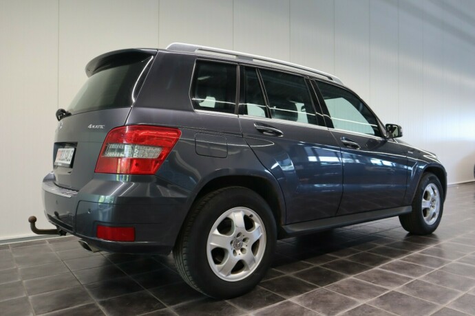 mercedes-benz-glk-diesel-2009-big-5