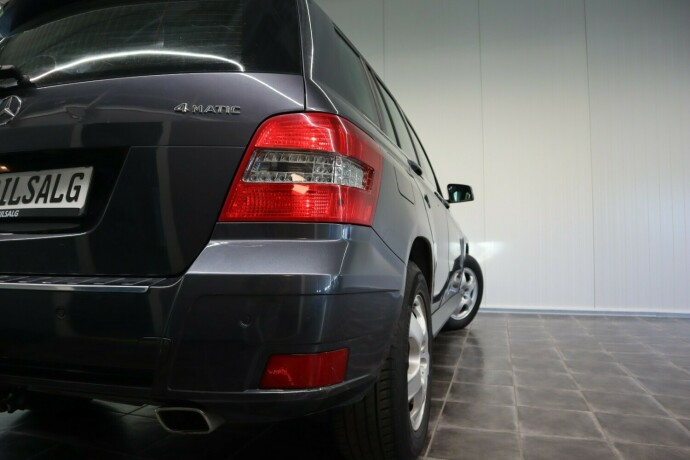 mercedes-benz-glk-diesel-2009-big-21