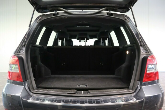 mercedes-benz-glk-diesel-2009-big-19