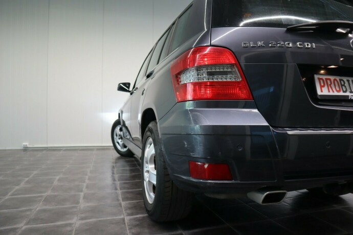 mercedes-benz-glk-diesel-2009-big-20