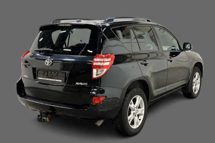 toyota-rav4-diesel-2010-big-3