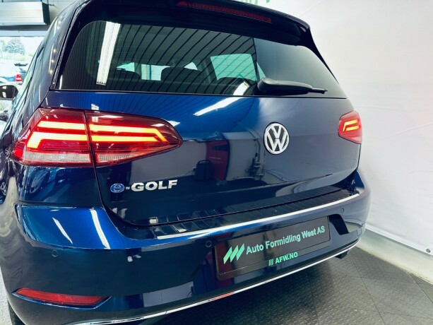 volkswagen-golf-elektrisitet-2020-big-6