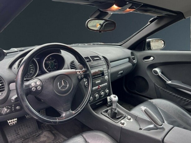 mercedes-benz-slk-bensin-2004-big-15