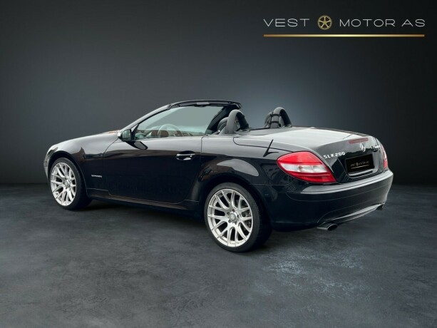 mercedes-benz-slk-bensin-2004-big-7