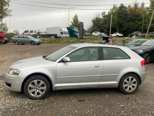 audi-a3-bensin-2005-big-2