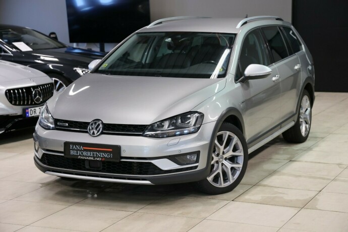 volkswagen-golf-alltrack-bensin-2017-big-0