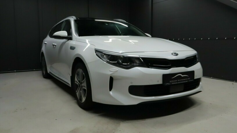 kia-optima-elektrisitetbensin-2018-big-0