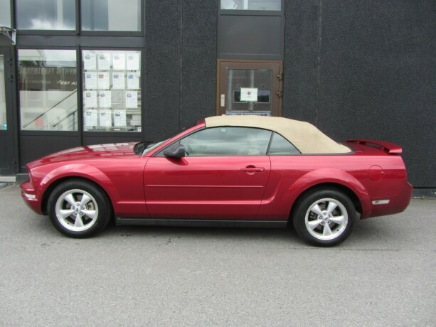 ford-mustang-bensin-2006-big-6