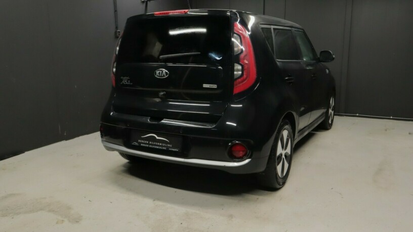 kia-soul-elektrisitet-2016-big-5