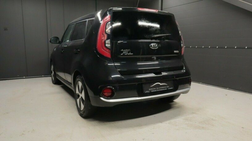 kia-soul-elektrisitet-2016-big-3