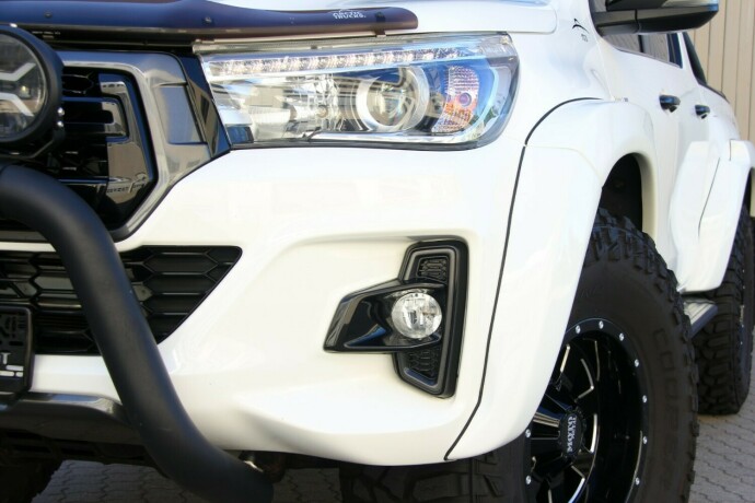 toyota-hilux-diesel-2020-big-27