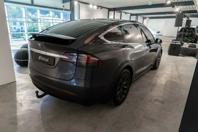 tesla-model-x-elektrisitet-2018-big-4