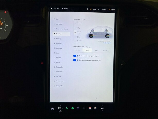 tesla-model-x-elektrisitet-2019-big-23