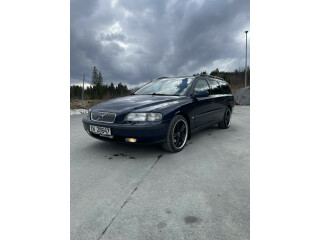 2003 V70 VOLVO 2.4l Bensin