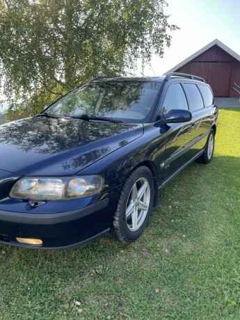 2003-v70-volvo-24l-bensin-big-4