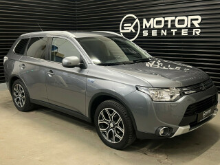 Mitsubishi | Outlander | Elektrisitet+bensin | 2015