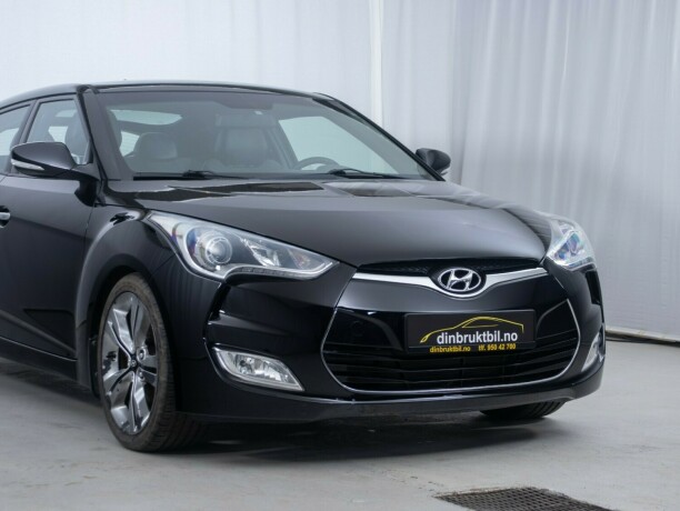 hyundai-veloster-bensin-2012-big-3