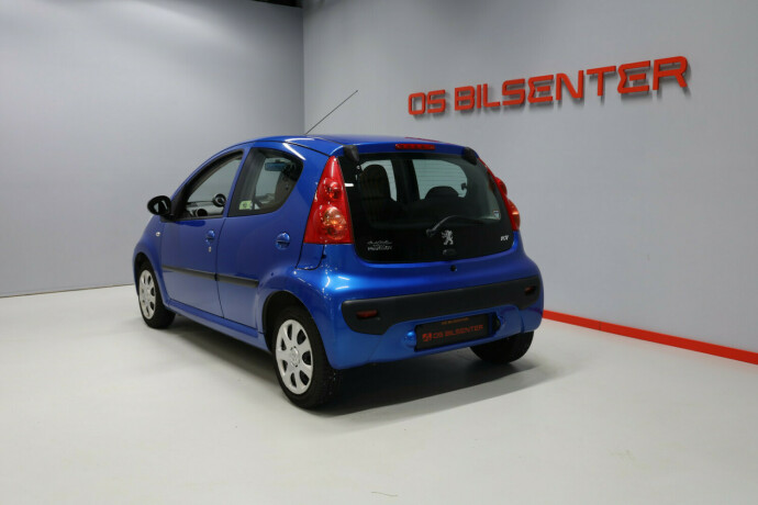 peugeot-107-bensin-2011-big-5