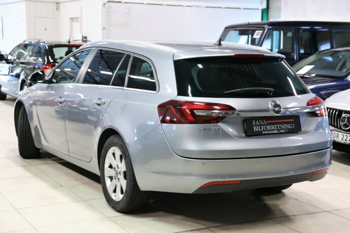 opel-insignia-bensin-2014-big-1