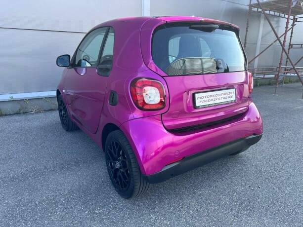 smart-fortwo-elektrisitet-2018-big-3