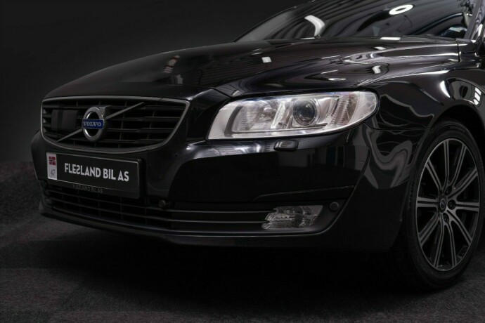 volvo-v70-diesel-2015-big-2