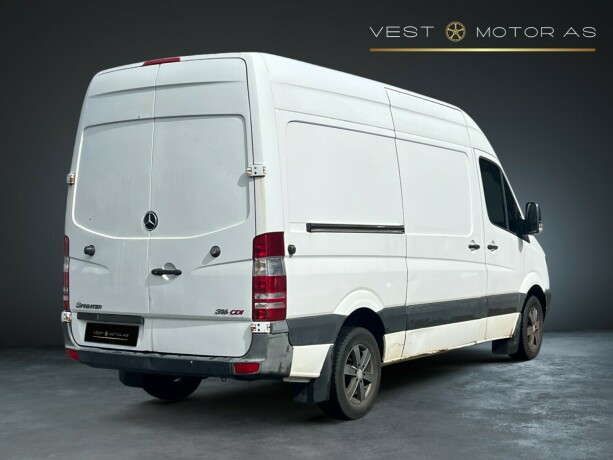 mercedes-benz-sprinter-diesel-2012-big-6