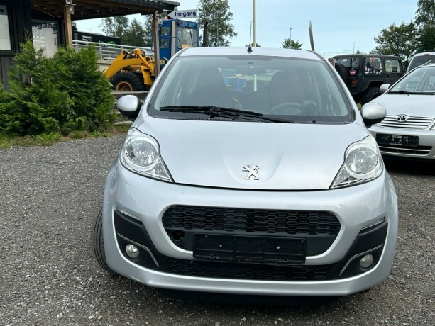 peugeot-107-bensin-2013-big-5