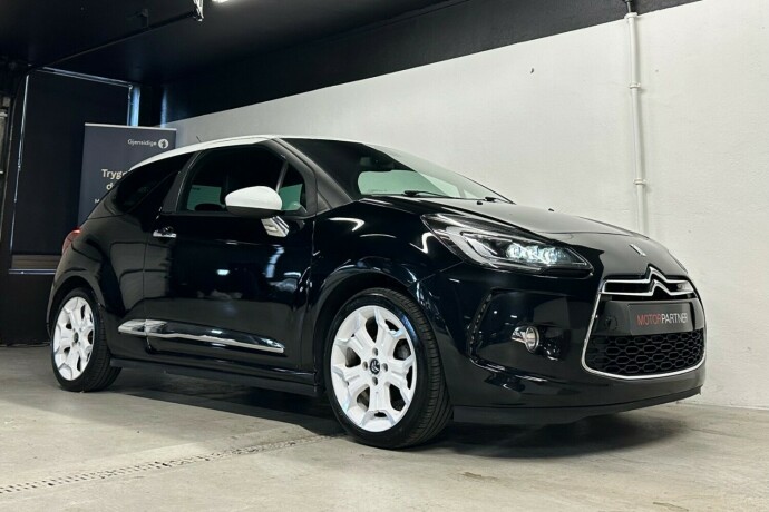 citroen-ds3-bensin-2015-big-10