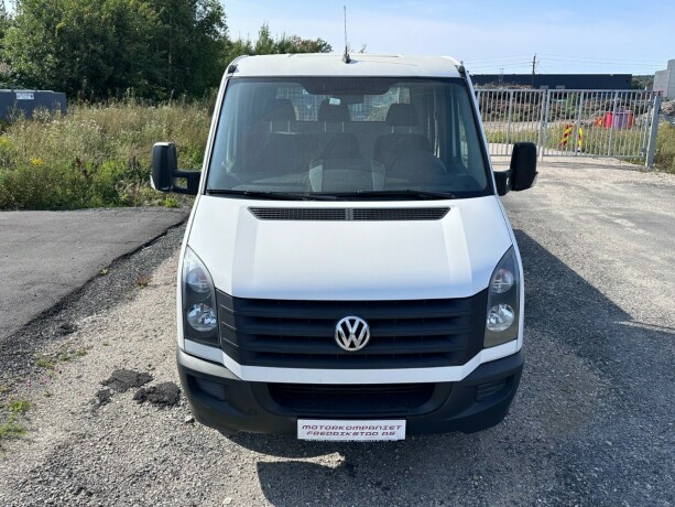 volkswagen-crafter-diesel-2012-big-9