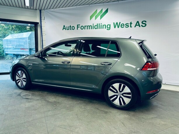 volkswagen-golf-elektrisitet-2018-big-4