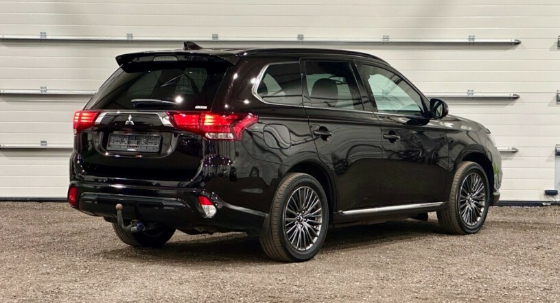 mitsubishi-outlander-elektrisitetbensin-2019-big-2