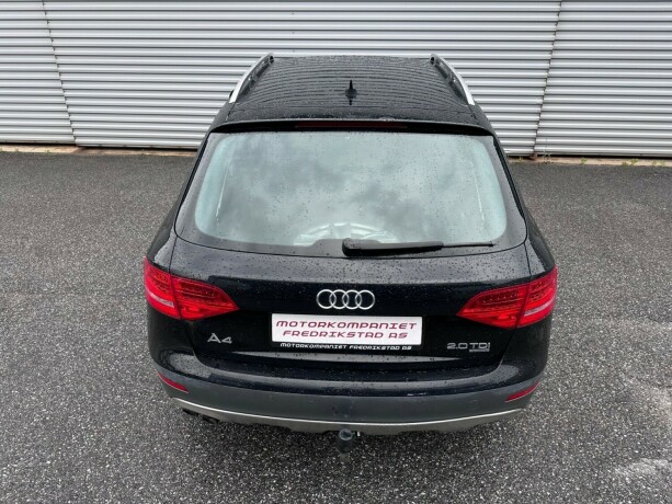 audi-a4-allroad-diesel-2011-big-11