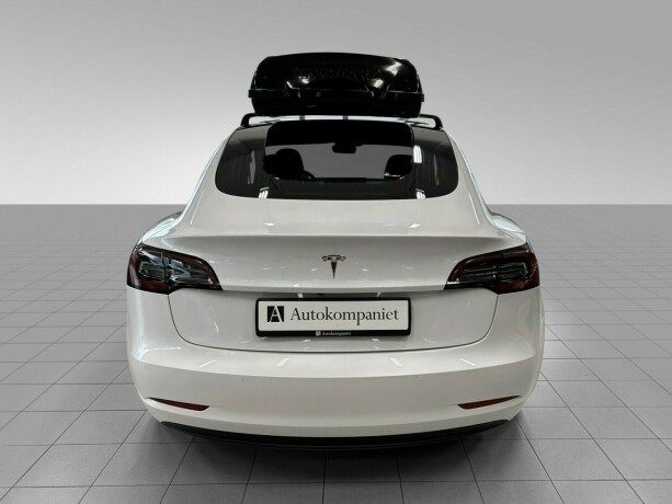 tesla-model-3-elektrisitet-2020-big-12