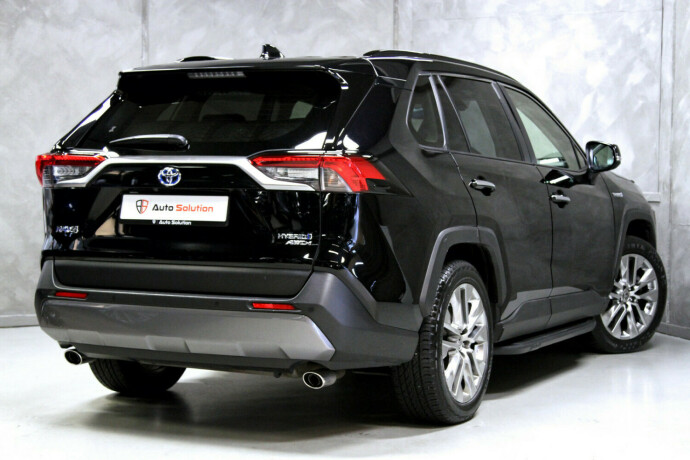 toyota-rav4-elektrisitetbensin-2021-big-1