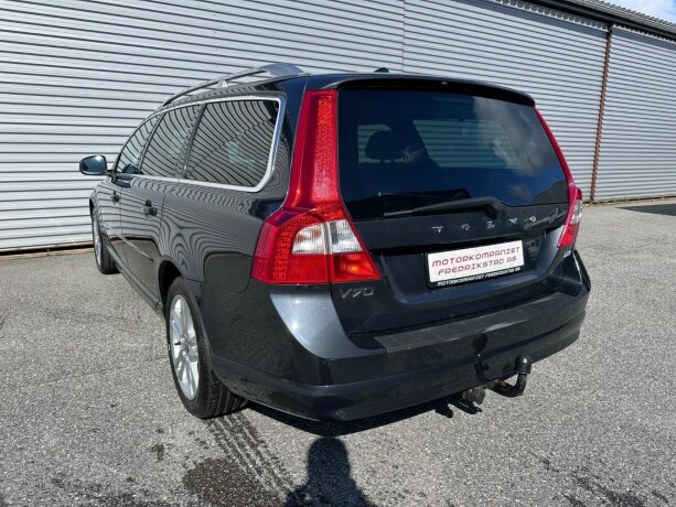 volvo-v70-diesel-2012-big-3