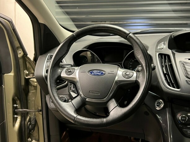 ford-kuga-diesel-2014-big-12