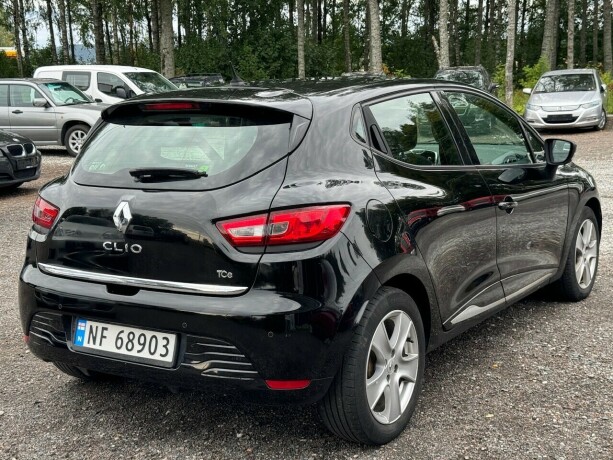 renault-clio-bensin-2014-big-4