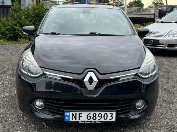 renault-clio-bensin-2014-big-7