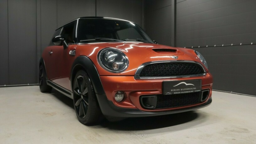 mini-cooper-s-bensin-2013-big-1