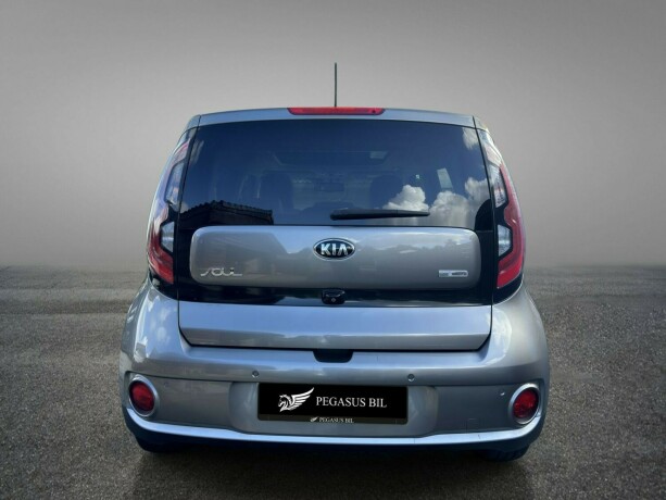 kia-soul-elektrisitet-2018-big-5