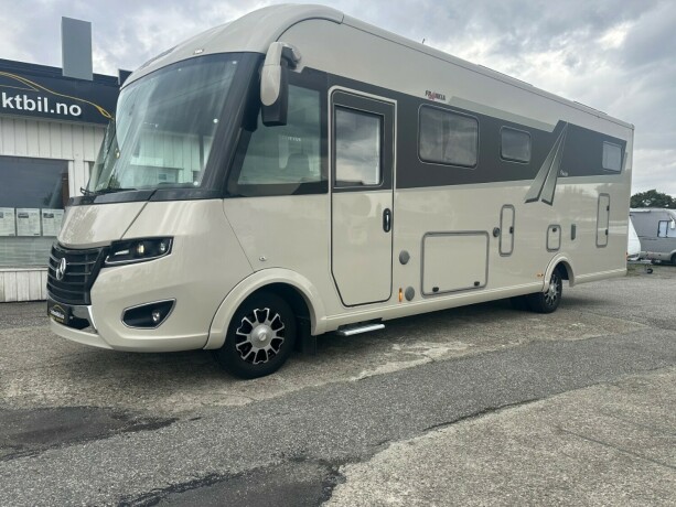 frankia-platin-840eb-2-enkel-senger-senkeseng-30-v6-190hk-mercedes-bakhjusltrekk-hydrualiske-stotter-diesel-2019-big-1