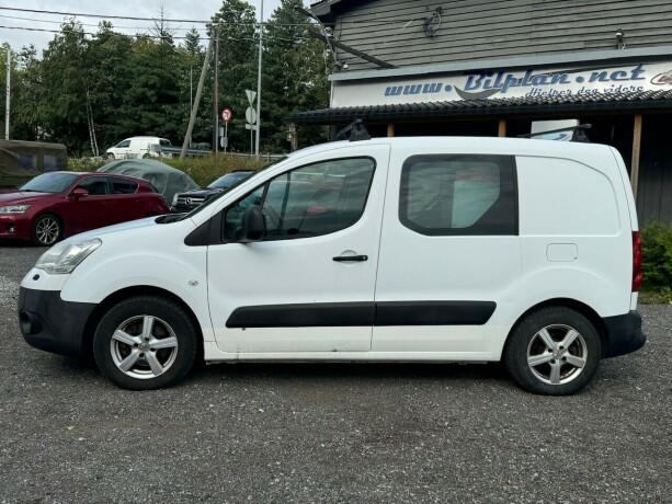 citroen-berlingo-diesel-2011-big-3