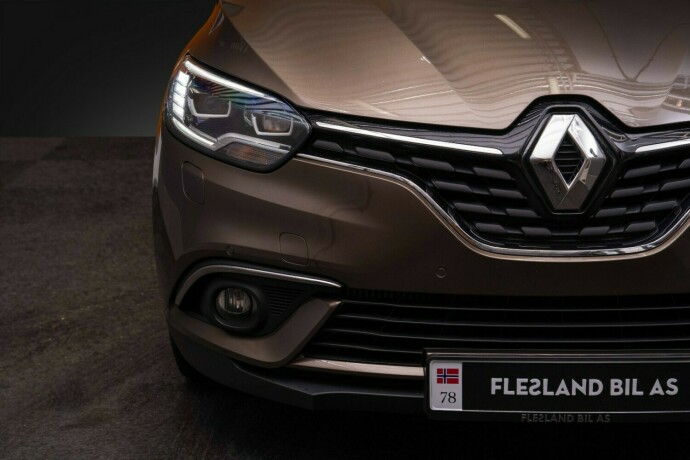 renault-scenic-diesel-2018-big-4