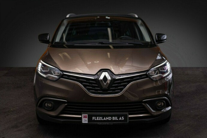 renault-scenic-diesel-2018-big-5