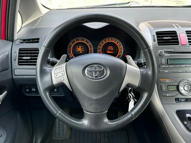 toyota-auris-bensin-2007-big-15