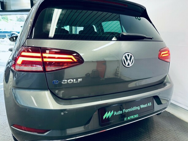 volkswagen-golf-elektrisitet-2018-big-6