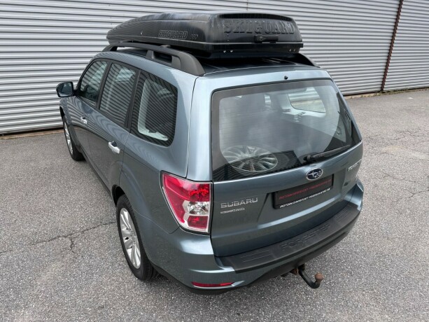 subaru-forester-bensin-2011-big-6