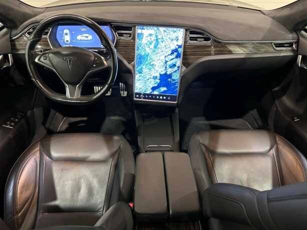 tesla-model-s-elektrisitet-2016-big-15