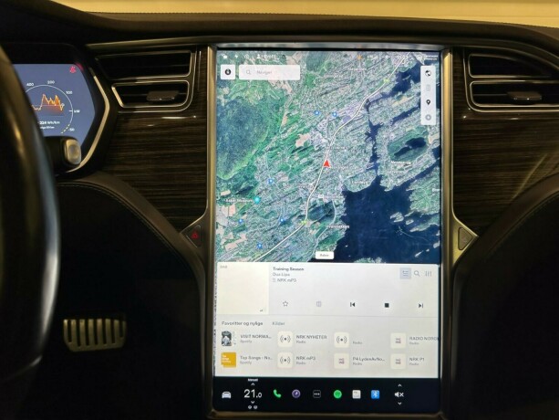 tesla-model-s-elektrisitet-2016-big-16