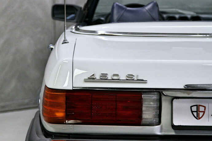 mercedes-benz-sl-bensin-1977-big-18